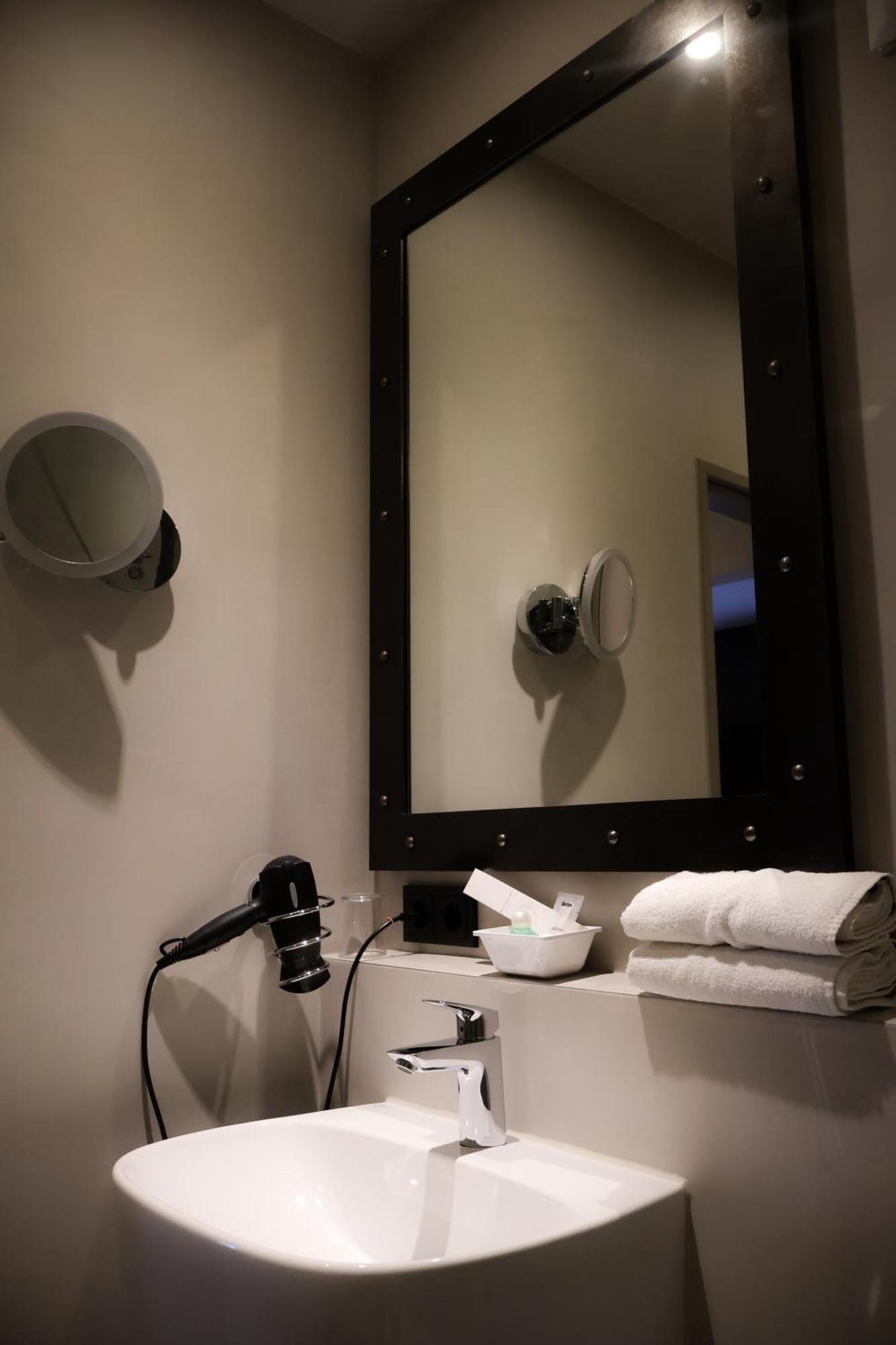 Alexxanders Hotel & Boardinghouse, Restaurant Chemnitz Bilik gambar